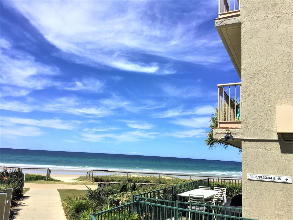 Sanctuary Beach Resort Gold Coast Kültér fotó