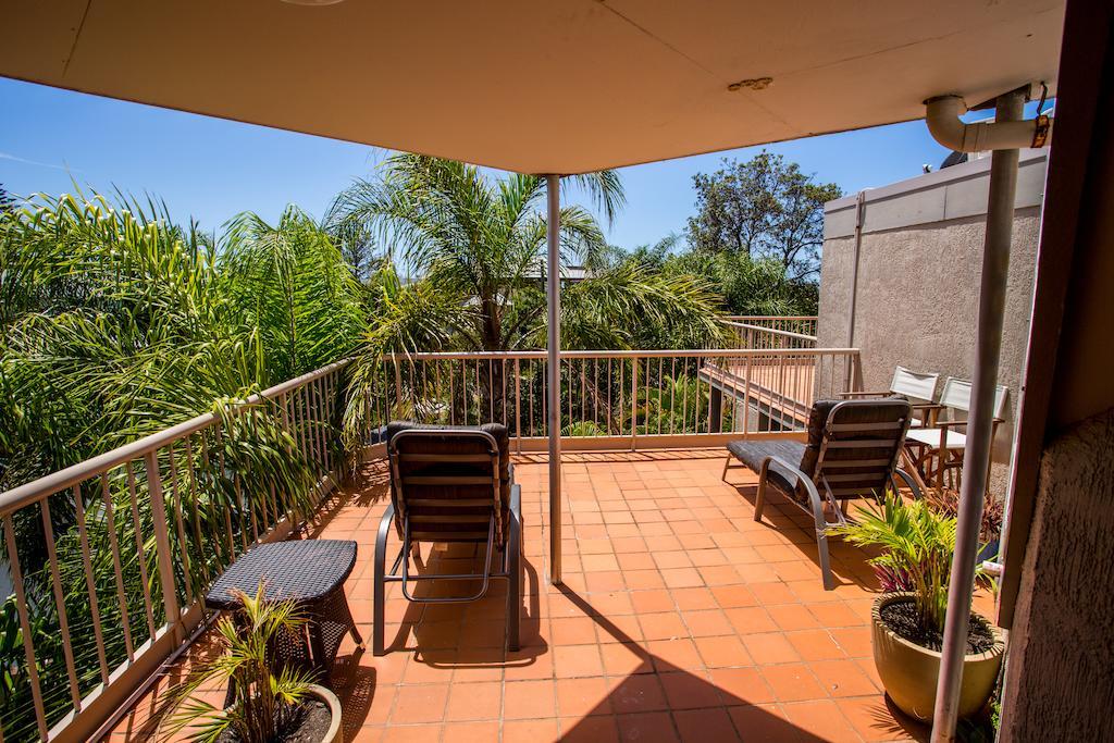 Sanctuary Beach Resort Gold Coast Kültér fotó