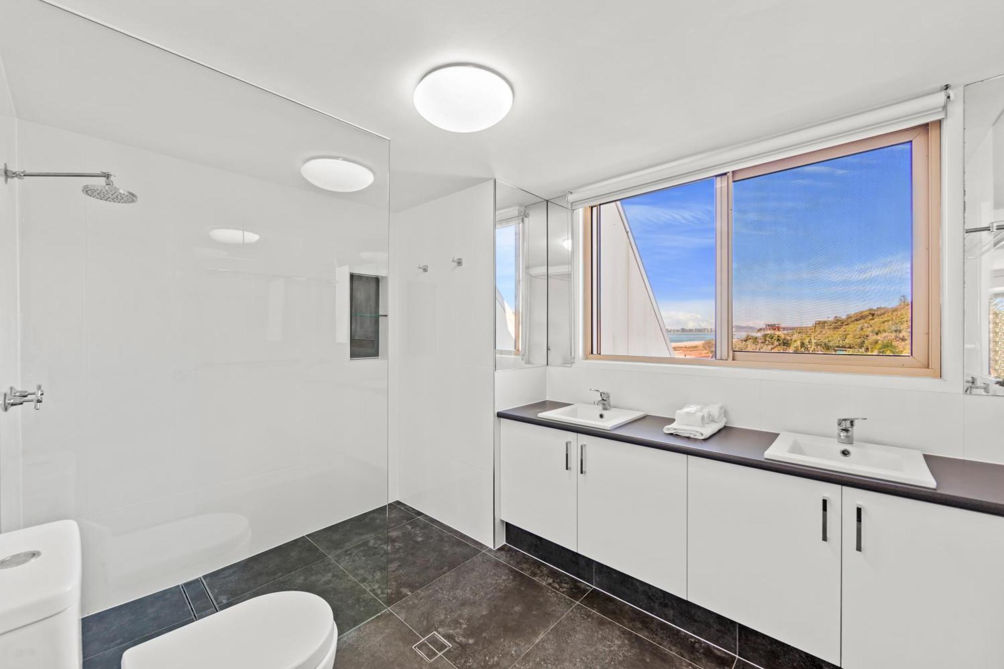 Sanctuary Beach Resort Gold Coast Kültér fotó