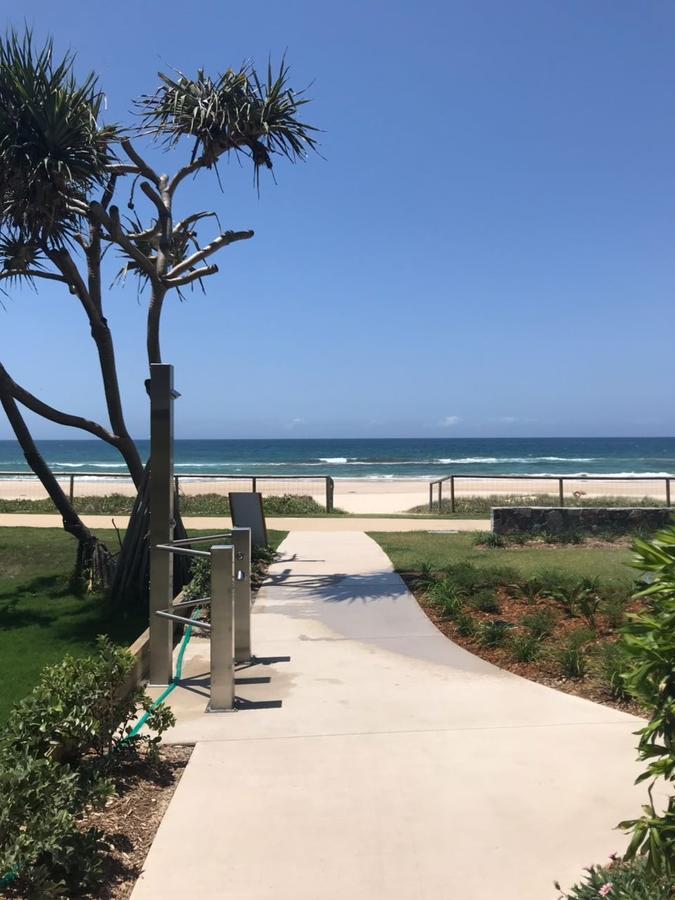 Sanctuary Beach Resort Gold Coast Kültér fotó