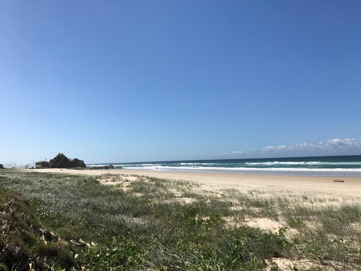 Sanctuary Beach Resort Gold Coast Kültér fotó