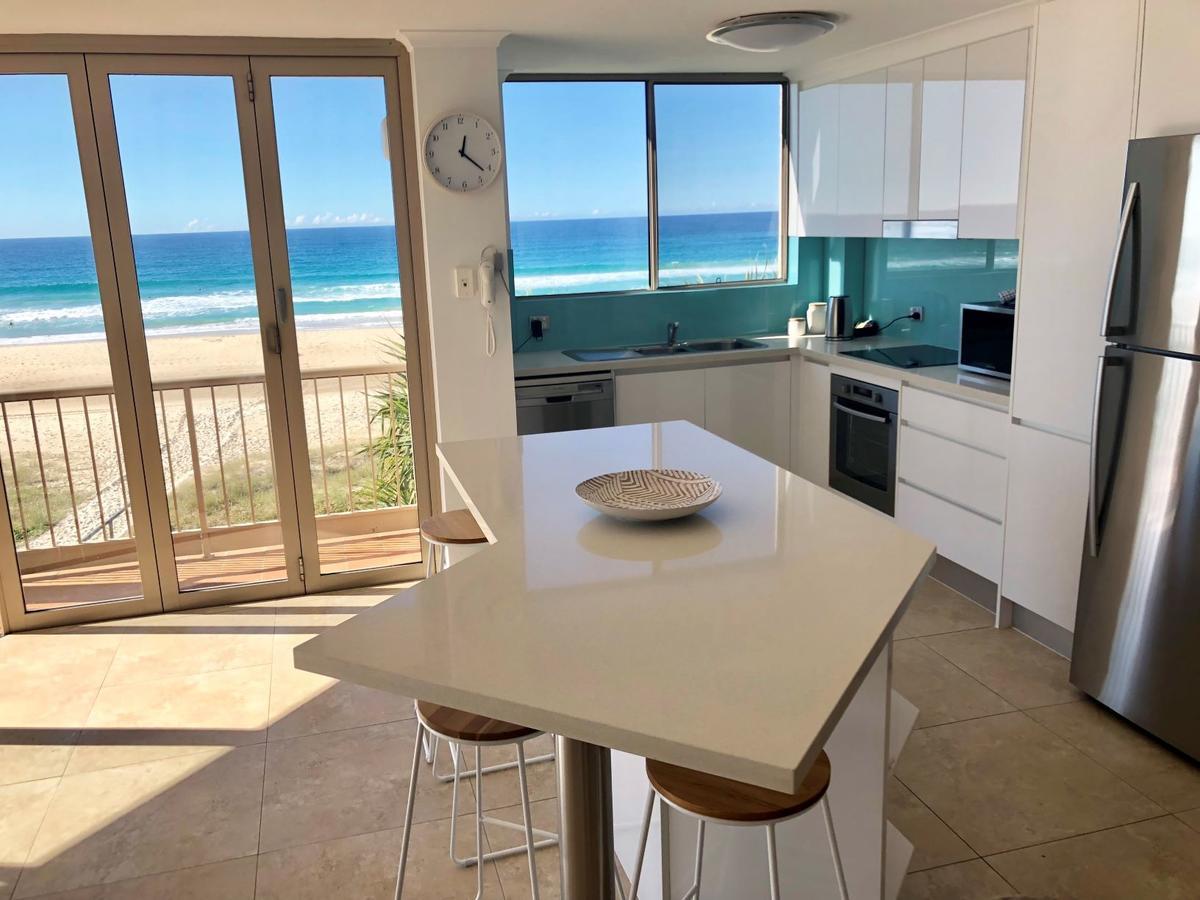 Sanctuary Beach Resort Gold Coast Kültér fotó