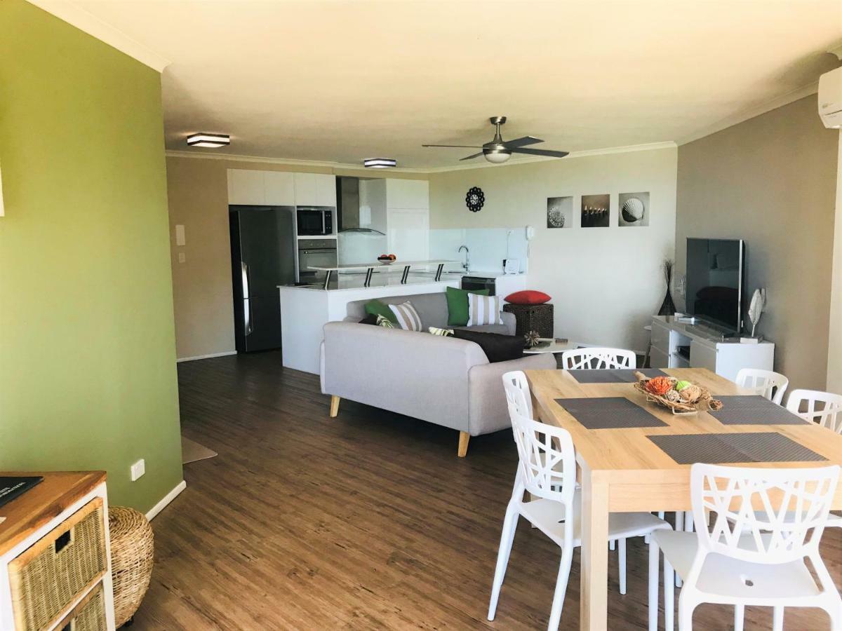 Sanctuary Beach Resort Gold Coast Kültér fotó